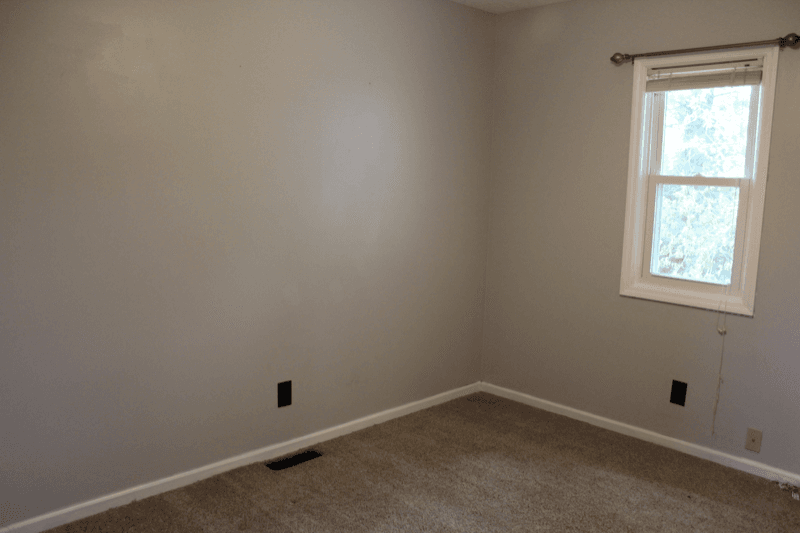Johnson City House: 7 Crouch Ct