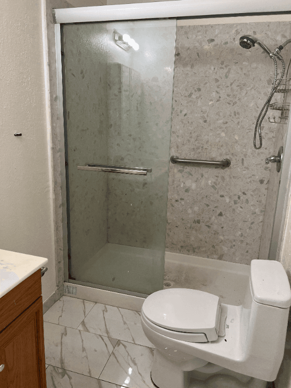 Hayward House: 25841 Byrn Mawr Ave