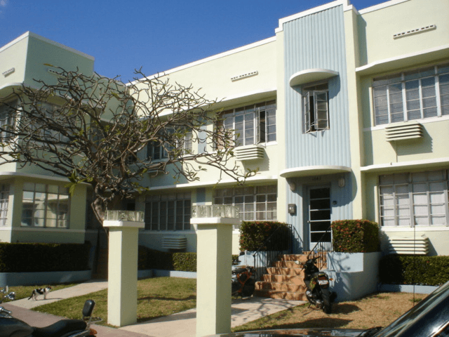 Miami Beach Apartment: 1043 8 Street