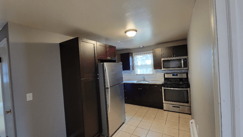 East Hartford Apartment: 41 Gould Drive