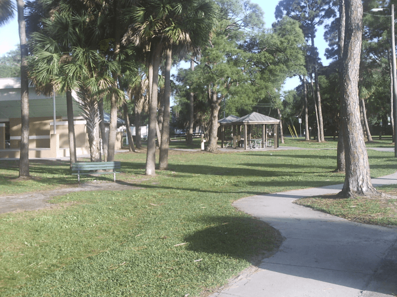 Palm Harbor House: 1328 Illinois Ave.