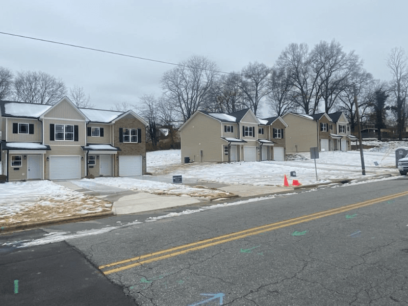 Madison Other: 221 W Murphy St
