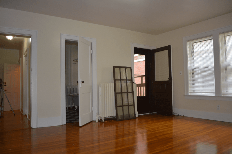 Utica Apartment: 1010 Dudley Ave