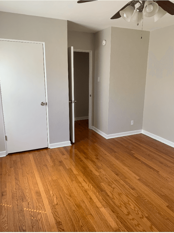 Saint Louis Apartment: 6219 Nagel Avenue