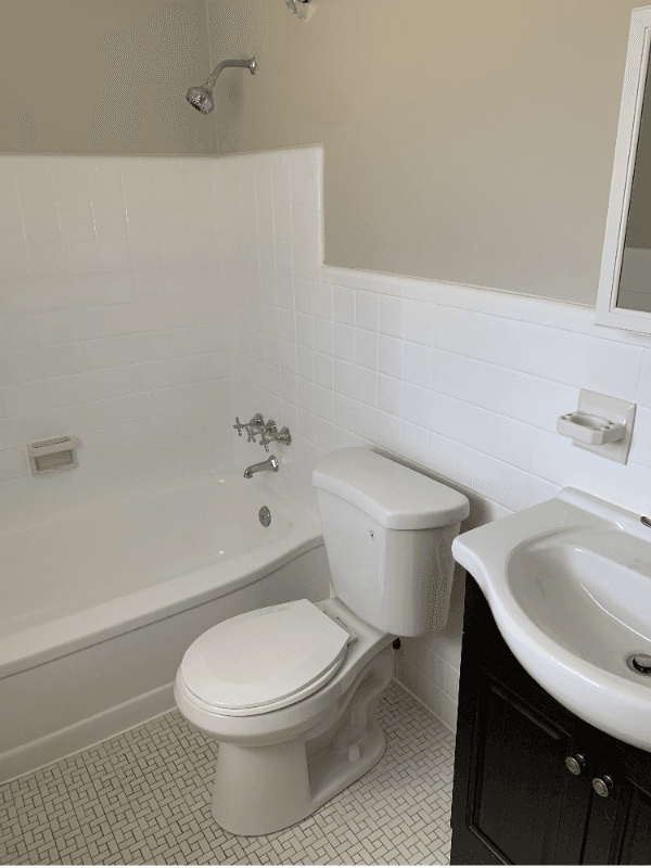Saint Louis Apartment: 6219 Nagel Avenue