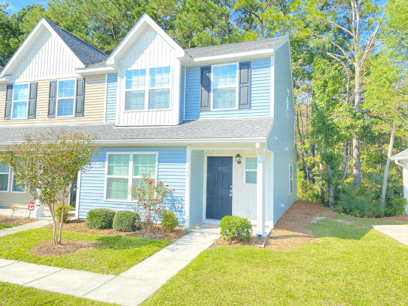 Goose Creek Townhome: 467 Truman Dr