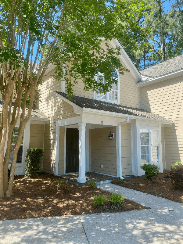 Wilmington Townhome: 6211 Wrightsville Ave