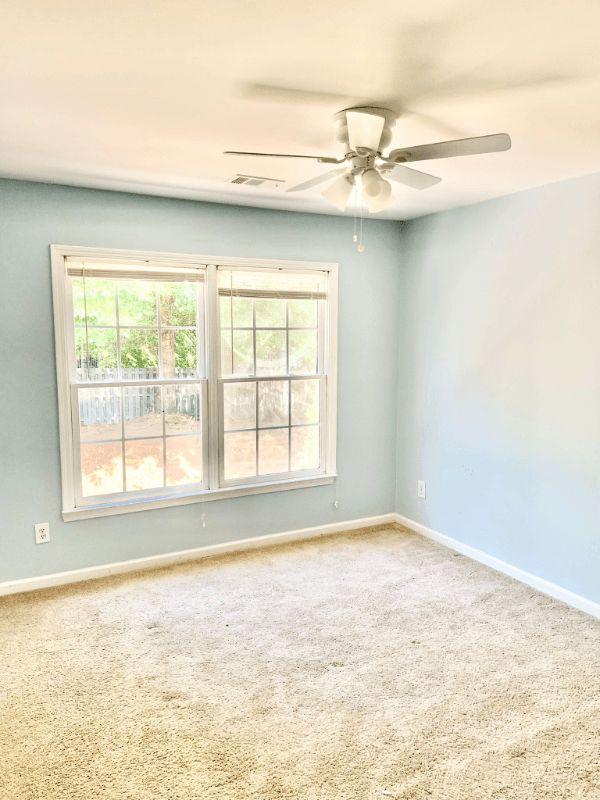 Johns Creek House: 400 Stedford Ln