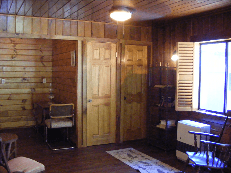 Long Barn House: 26469 Crystal Rd