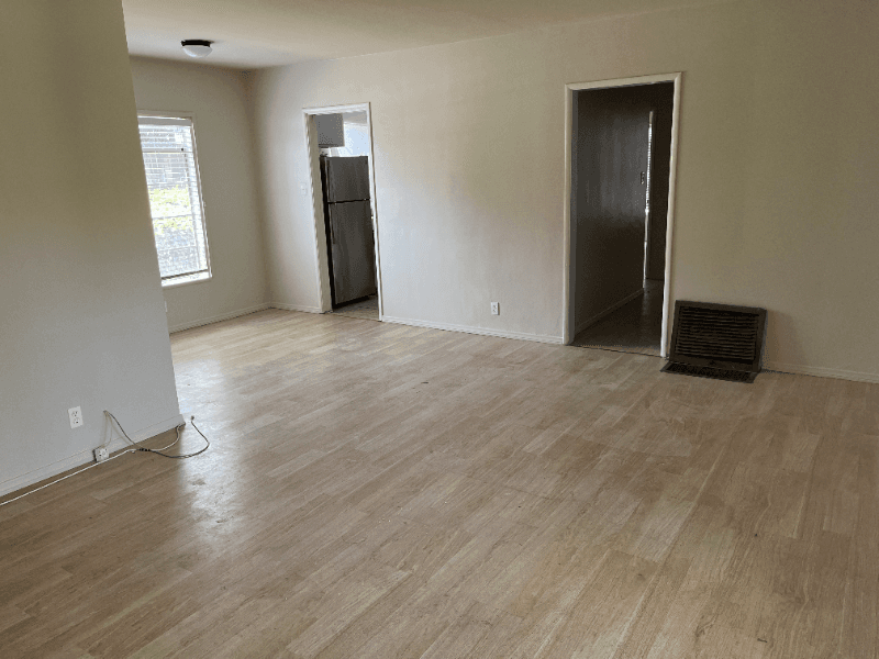 Pasadena Apartment: 170 S Chester