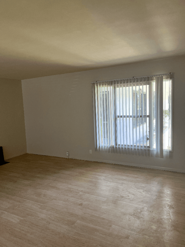 Pasadena Apartment: 170 S Chester
