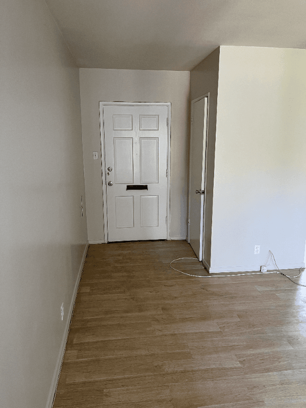 Pasadena Apartment: 170 S Chester