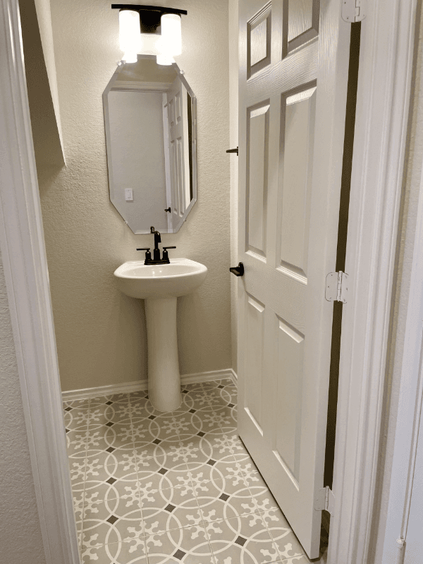 Houston House: 10408 Marston Vineyard Dr