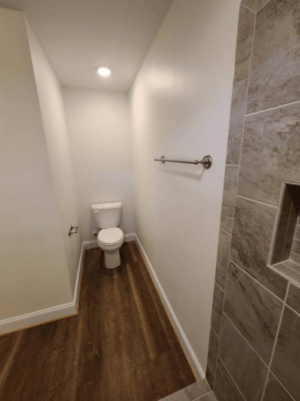 Travelers Rest House: 202 Clarus Creek Way