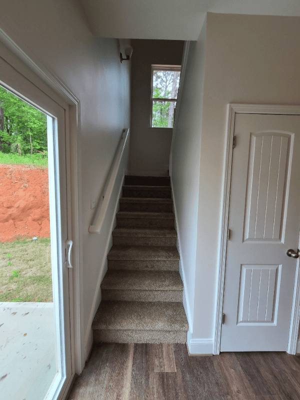 Travelers Rest House: 106 Solis Ct.