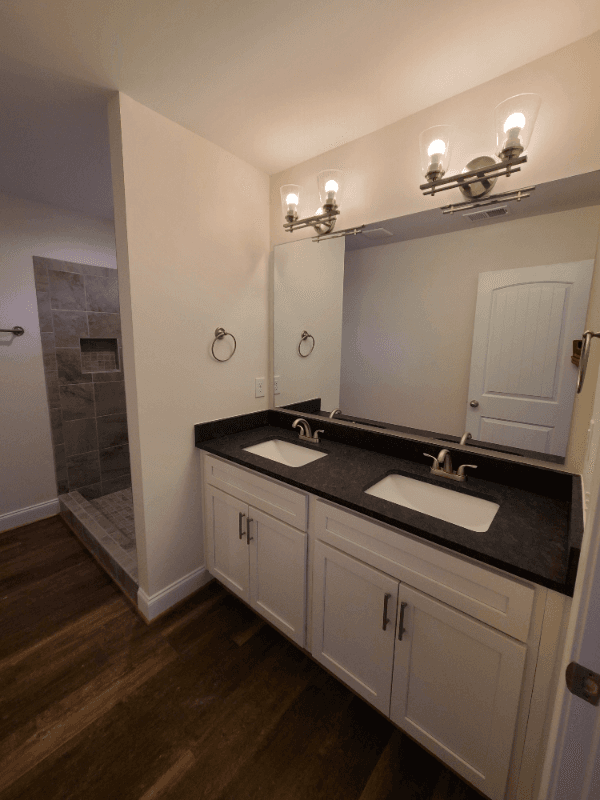 Travelers Rest House: 106 Solis Ct.