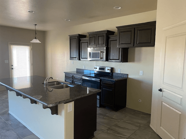 Yuma House: 4182 S Sunflower Dr (SD258)