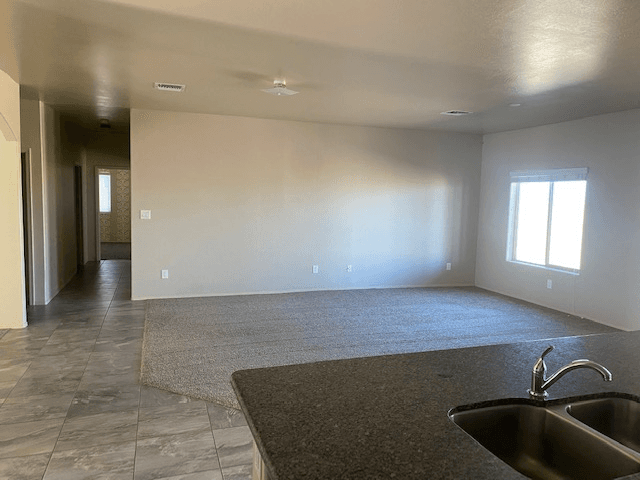 Yuma House: 4182 S Sunflower Dr (SD258)