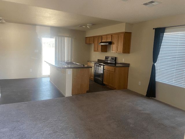 Yuma House: 3653 S Hinckley Dr