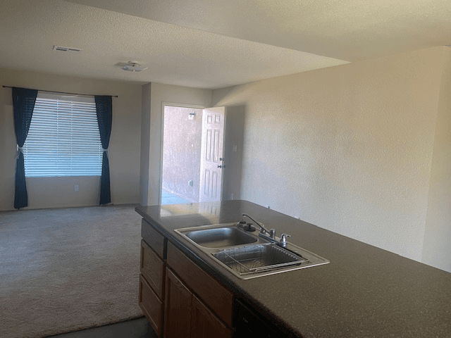 Yuma House: 3653 S Hinckley Dr