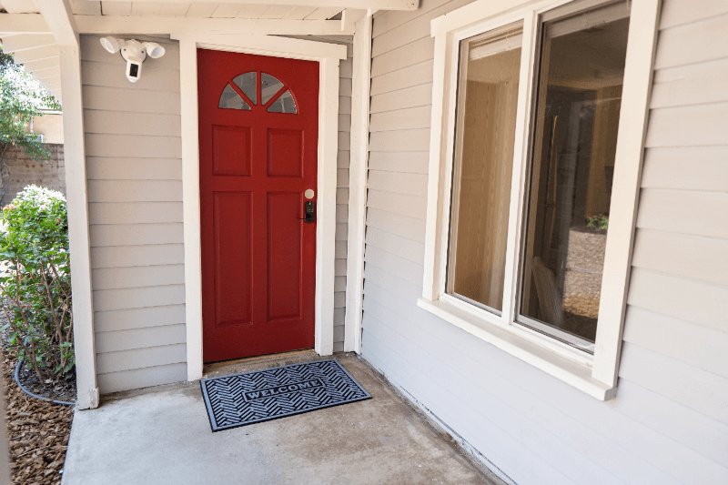 Glendale House: 1058 Allen Ave