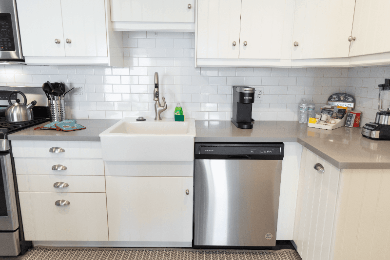 Glendale House: 1058 Allen Ave