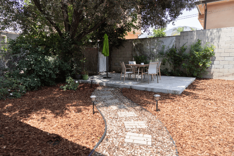 Glendale House: 1058 Allen Ave