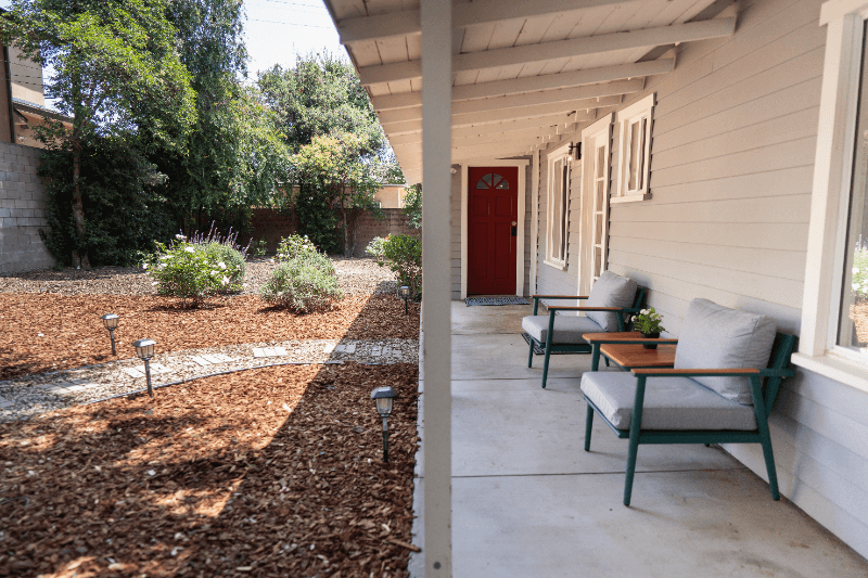 Glendale House: 1058 Allen Ave