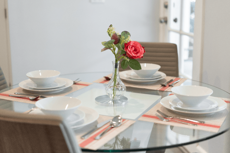 Glendale House: 1058 Allen Ave
