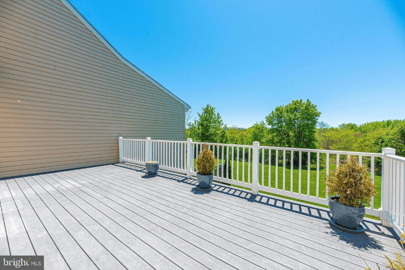 Frederick Townhome: 2507 Mill Race Rd