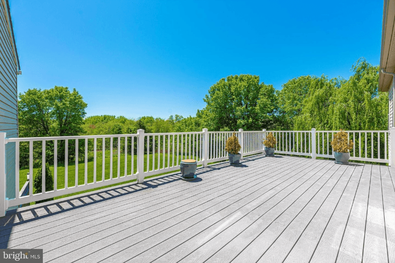 Frederick Townhome: 2507 Mill Race Rd