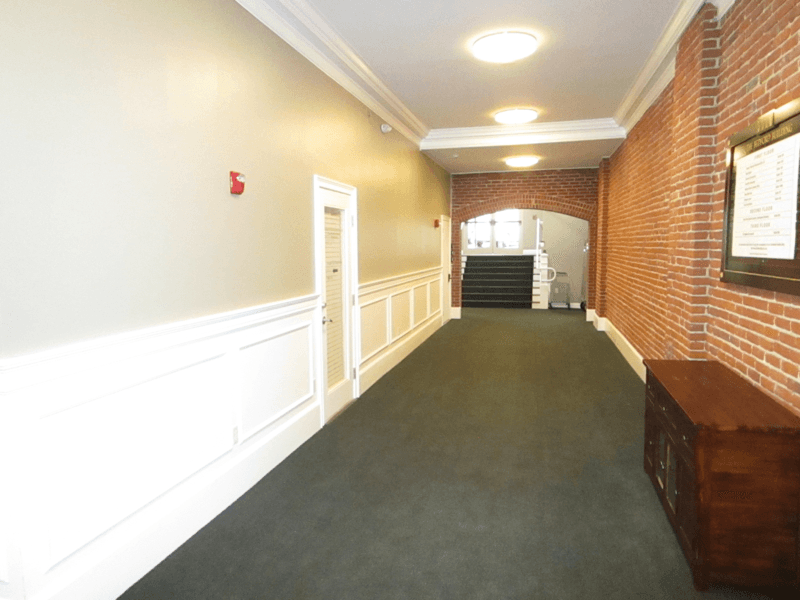 Manchester Apartment: 1331 Elm Street
