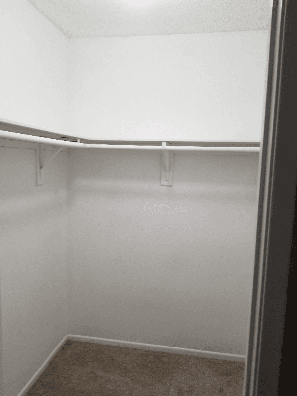 Hemet Apartment: 43730 C St