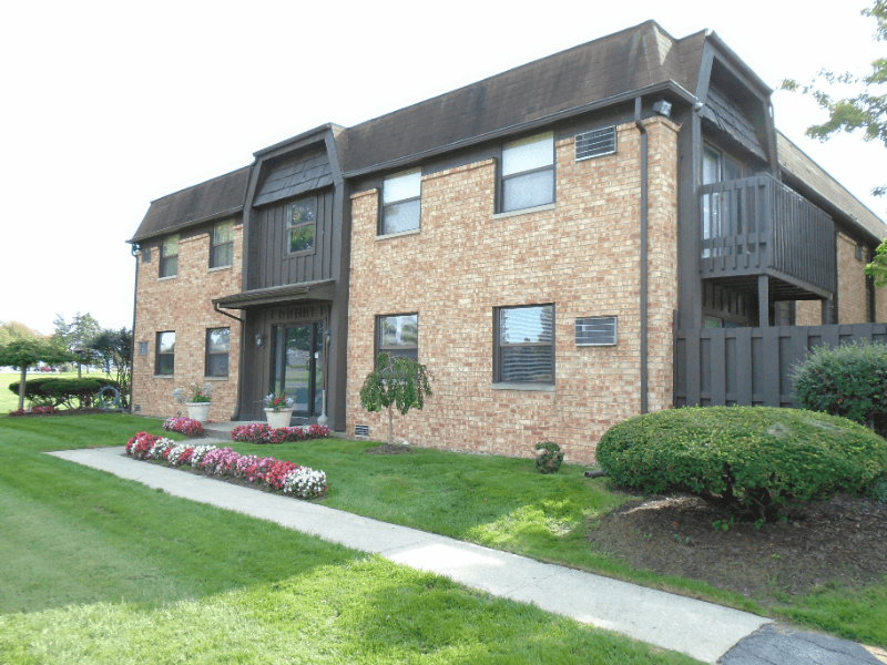 Maumee Apartment: 3141 Manley