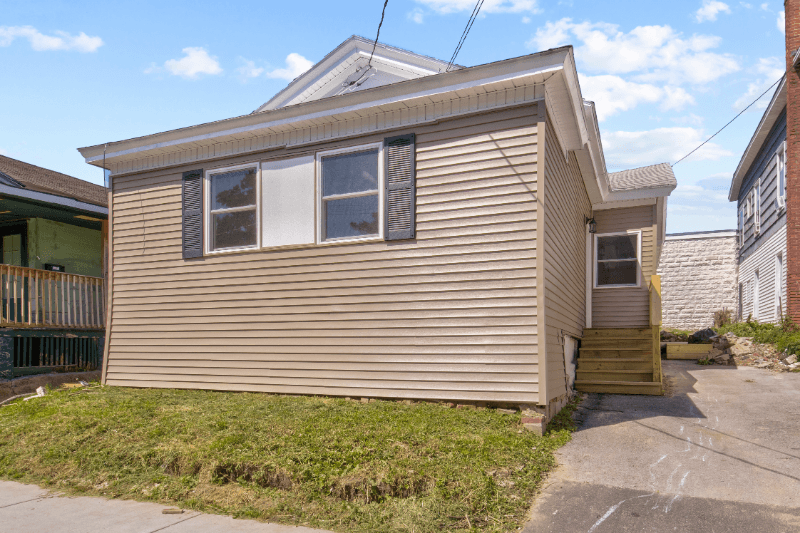 Syracuse House: 1002 Park Street