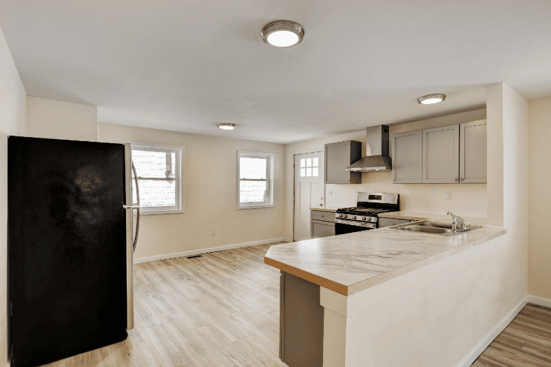 Syracuse House: 1002 Park Street