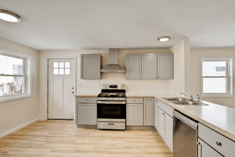 Syracuse House: 1002 Park Street
