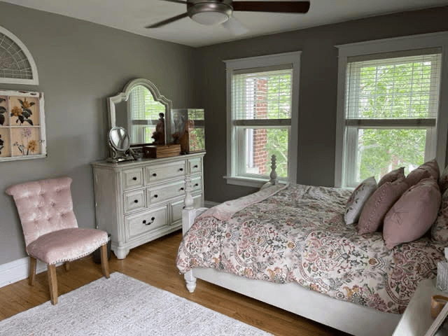 CLAYTON Condo: 6301 Southwood Ave