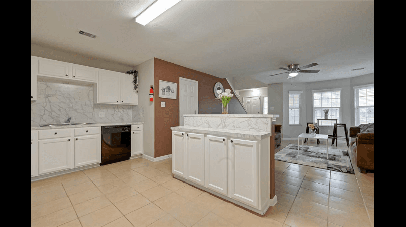 Hempstead Townhome: 23326 High Point St
