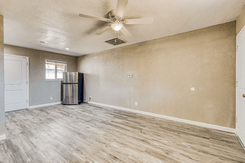 El Paso Apartment: 8709 Lawson St