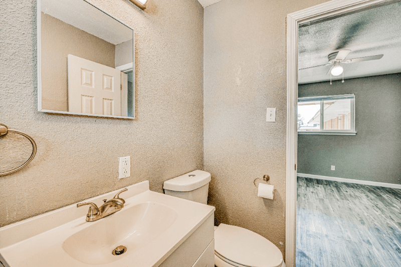 El Paso Apartment: 8709 Lawson St