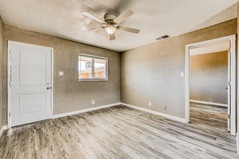 El Paso Apartment: 8709 Lawson St