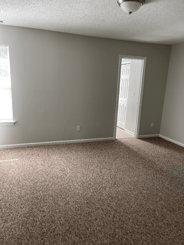 Suffolk Townhome: 268 Wexford Drive