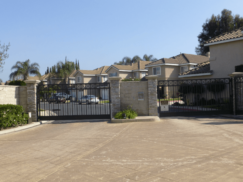 North Tustin House: 13902 Berrington Ct
