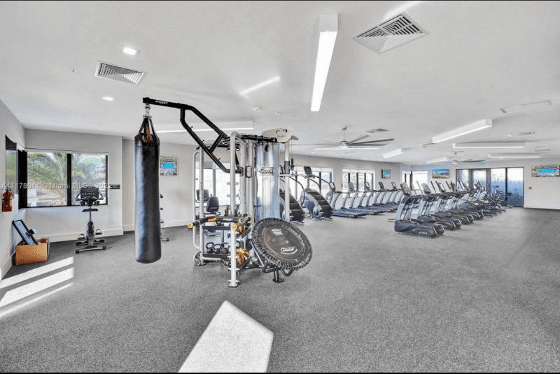 DORAL Townhome: 4940 NW 83rd AVE
