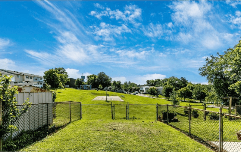 Brunswick House: 1042 Orndorff Ct