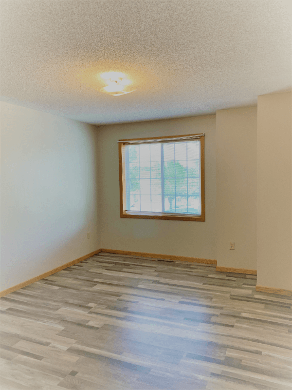 Eden Prairie Townhome: 18183 Warbler Ln