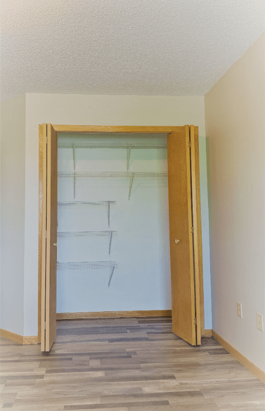 Eden Prairie Townhome: 18183 Warbler Ln