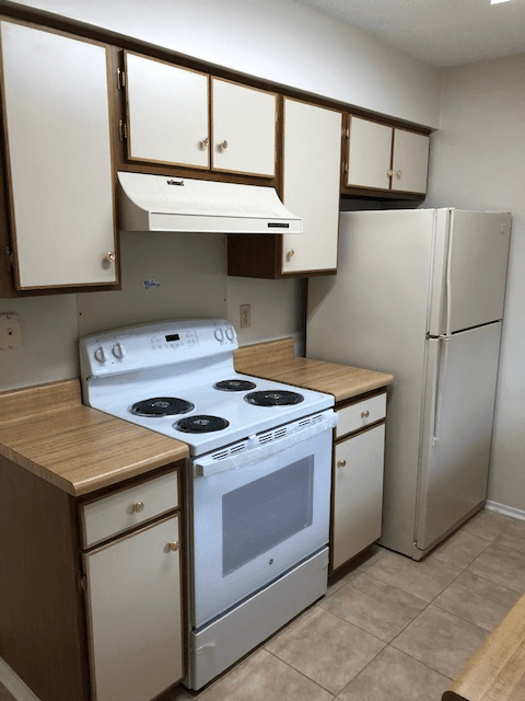 Baton Rouge House: 9851 Jefferson Hwy