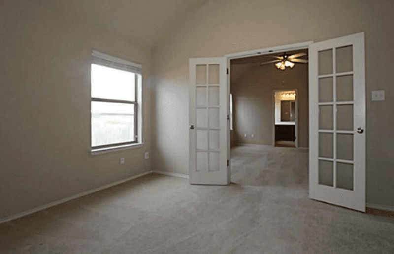 Little Elm House: 508 Highmoor Ct